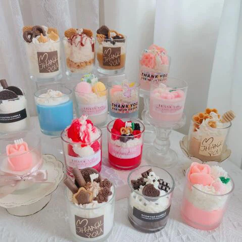Strawberry Chocolate Scented Candle